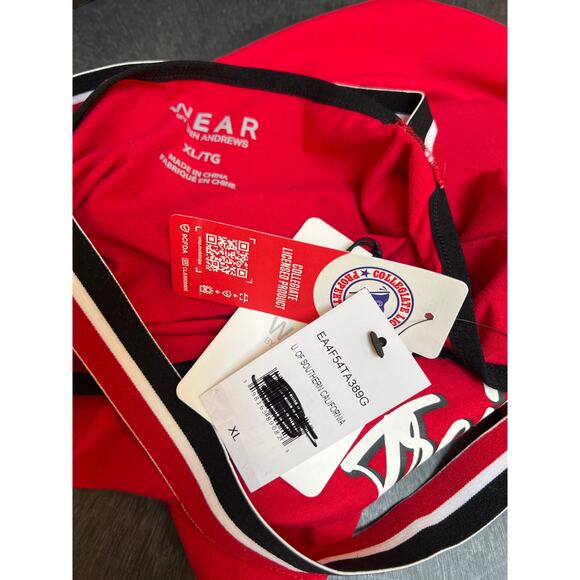 NWT USC Trojans WEAR by Erin Andrews Women's Open Hole Razorback Tank Top Red XL - Picture 3 of 4